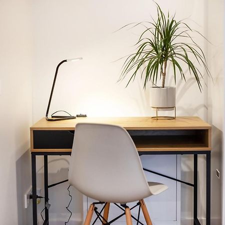 3 Bedroom Apart/24H Self Check In/Free Parking/Up To 6 People/ Vilnius Esterno foto