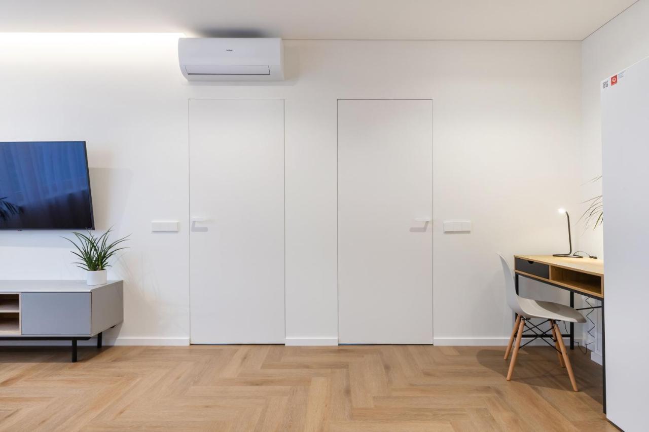 3 Bedroom Apart/24H Self Check In/Free Parking/Up To 6 People/ Vilnius Esterno foto